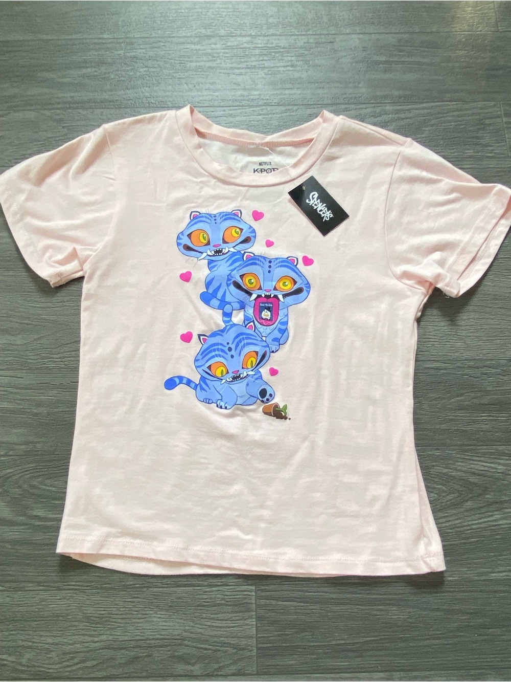 Spencer’s KPop Demon Hunters Derpy Tiger Baby tee